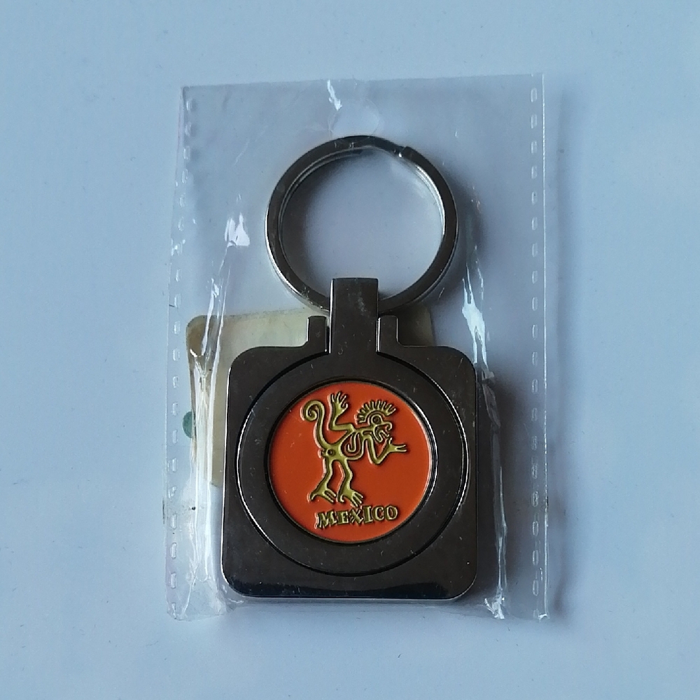 2/$20🔹Kokopelli Keyring Mexico Travel Souvenir Silvertone Orange Enamel